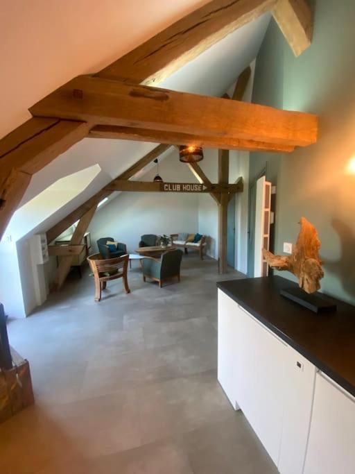 Villenouan Domaine Et Gites Lailly-en-Val Esterno foto